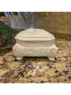 Rose Trinket Lidded Dish Rectangle